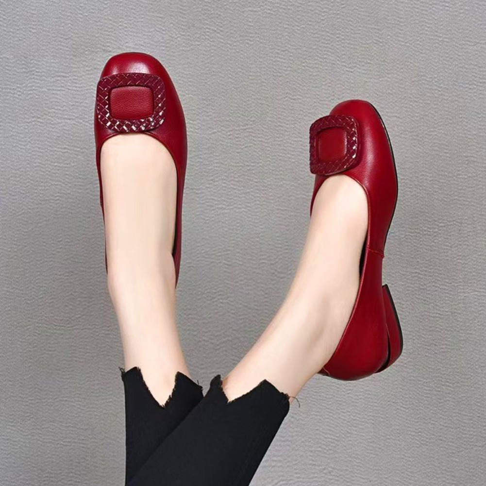 Women'S Fashion Shoes - حذاء نسائي من الجلد الناعم بنعل