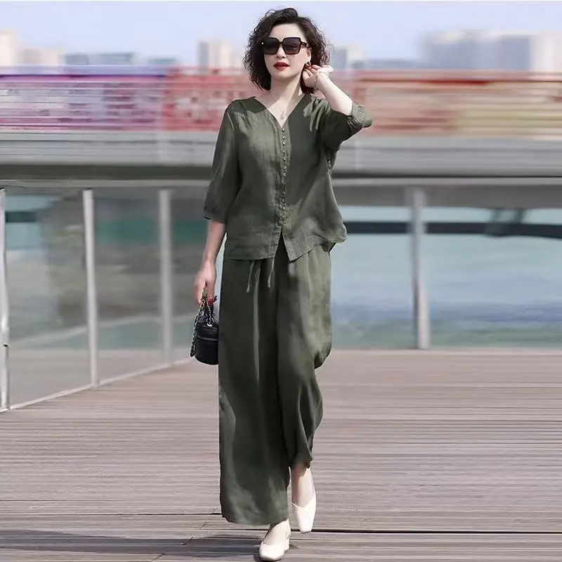 طقم من الكتان والقطن للنساء، أ - مراجعة Women Fashion Over The Years وسعره